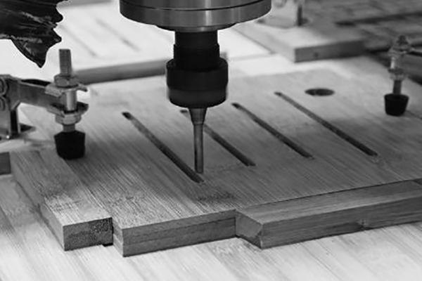 چه نوع ابزارهایی برای روتر CNC مورد نیاز است؟